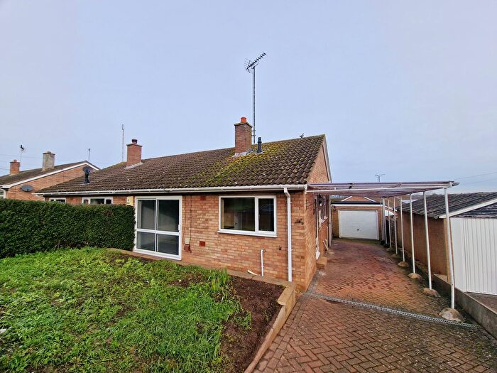 2 Bedroom Bungalow To Rent In Springfield Road, Oundle, Peterborough, PE8