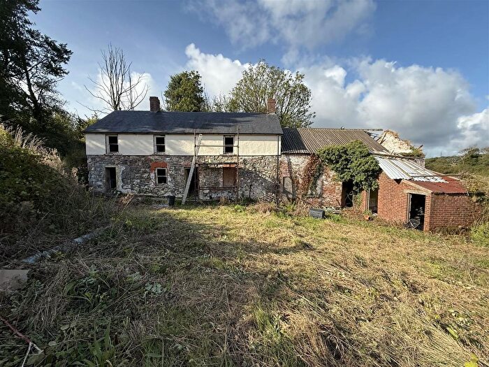 Farm For Sale In Brynfforest Road, Trimsaran, Kidwelly, SA17