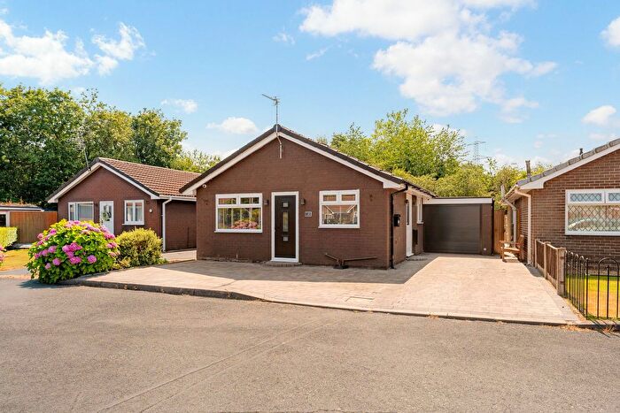 3 Bedroom Detached Bungalow For Sale In Wren Close, Palacefields, WA7