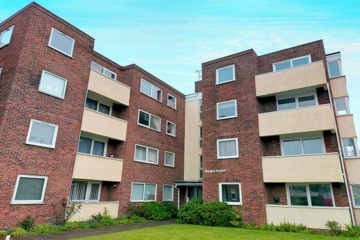 2 Bedroom Flat To Rent In High Street, Bognor Regis, PO21