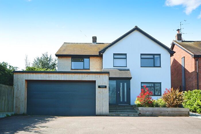 4 Bedroom Detached House For Sale In Kelvedon Road, Inworth, Colchester, CO5