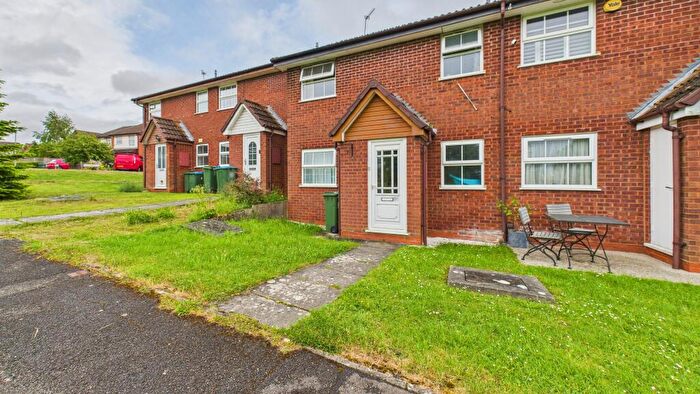 1 Bedroom Maisonette For Sale In Dalesford Road, Aylesbury, Buckinghamshire, HP21