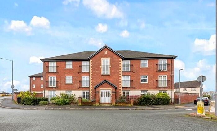 2 Bedroom Flat For Sale In Cavan Drive, Haydock, WA11