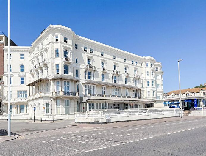 2 Bedroom Flat To Rent In Robertson Terrace, Hastings, TN34
