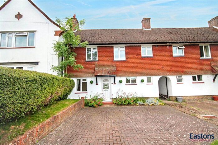 3 Bedroom Terraced House For Sale In Upland Way, Epsom, KT18