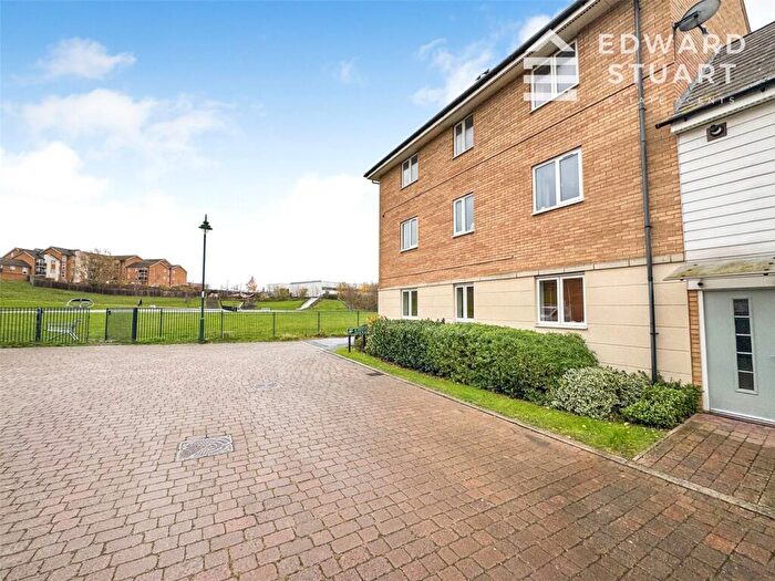 2 Bedroom Apartment For Sale In Harn Road, Hampton Centre, Peterborough, Cambridgeshire, PE7