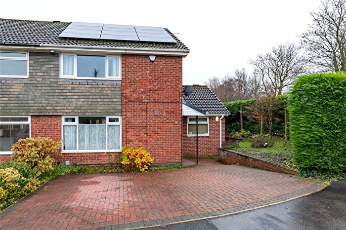 3 Bedroom Semi-Detached House For Sale In Wentworth Way, Leeds, West Yorkshire, LS17