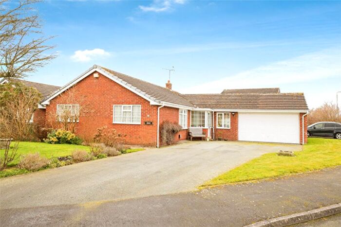 3 Bedroom Bungalow For Sale In Grosvenor Crescent, Rossett, Wrexham, LL12