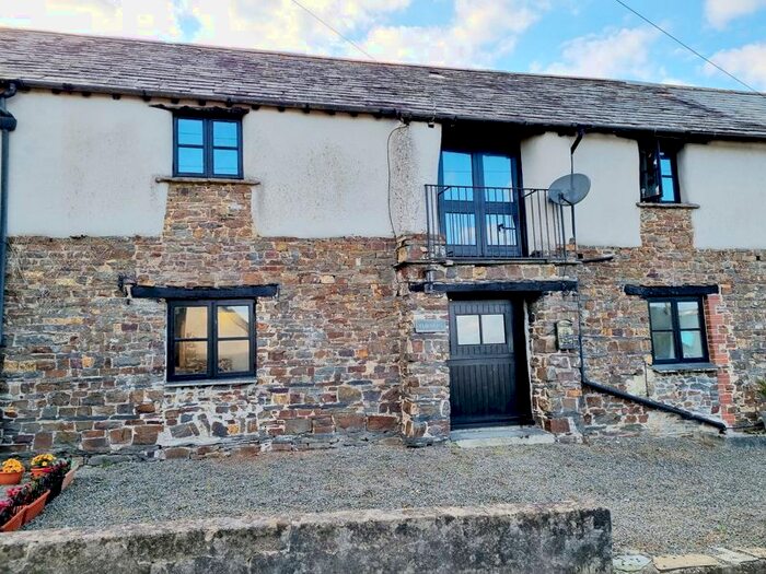 2 Bedroom Cottage For Sale In Boyton, Launceston, PL15