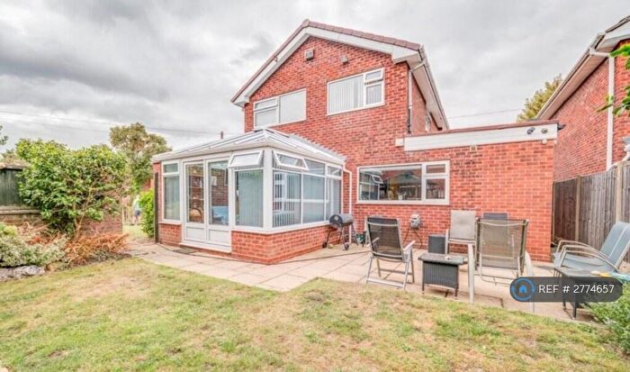 3 Bedroom Detached House To Rent In Bridgeman Croft, Solihull, B36