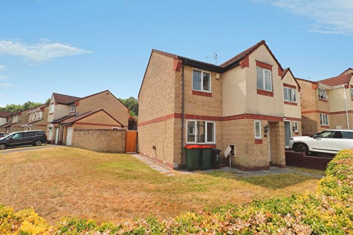 3 Bedroom Detached House To Rent In Rose Walk, Rogerstone, NP10