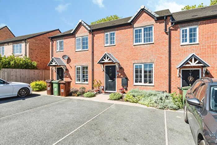3 Bedroom Property For Sale In Castle Crescent, Pontefract, WF8
