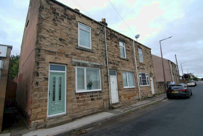 3 Bedroom House To Rent In High Street, Great Houghton, S72