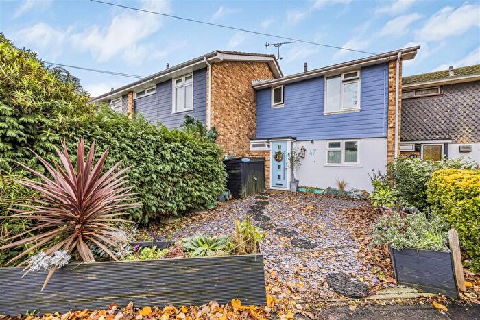 3 Bedroom House For Sale In Third Avenue, Denvilles, PO9