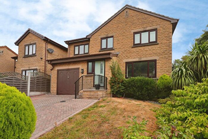 4 Bedroom Detached House For Sale In Manor Park Gardens, Gomersal, Cleckheaton, BD19