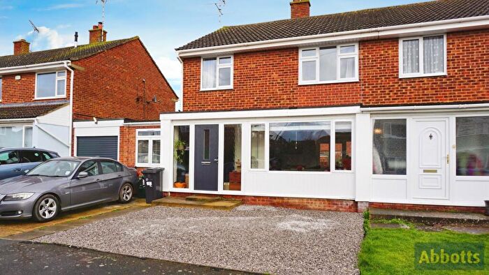 4 Bedroom House To Rent In Downleaze, South Woodham Ferrers, CM3