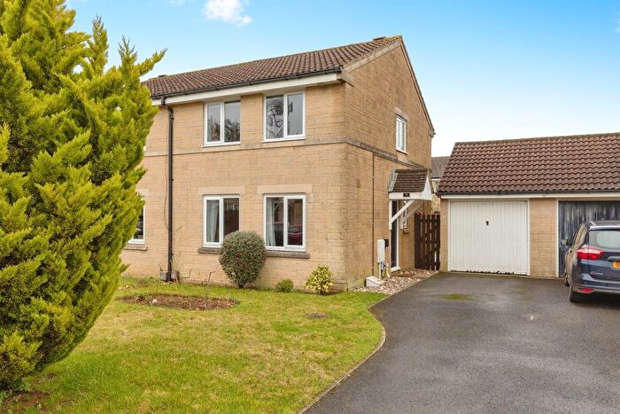 3 Bedroom Semi Detached House For Sale In Hazel Way, Bath, BA2