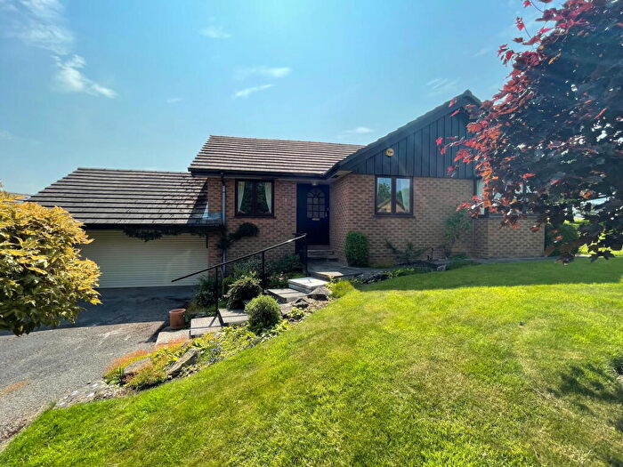 3 Bedroom Detached Bungalow For Sale In Gledhill Avenue, Cubley, Penistone, S36