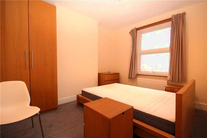 1 Bedroom Property To Rent In Guildford Park Road, Guildford, Surrey, GU2