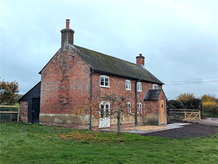 3 Bedroom Detached House To Rent In Cheriton, Alresford, Hampshire, SO24