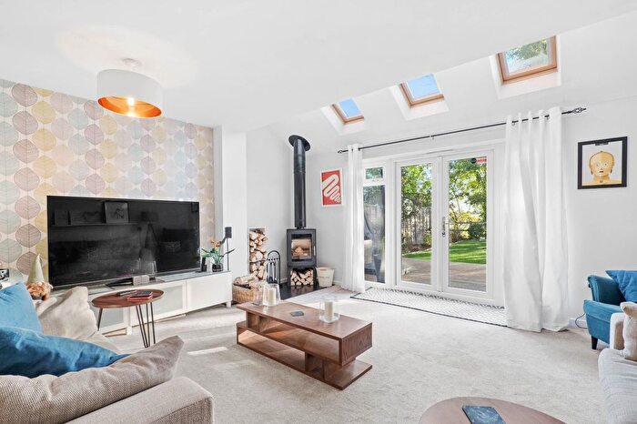 5 Bedroom Detached House For Sale In Gosney Fields, Pinvin, Pershore, Worcestershire, WR10
