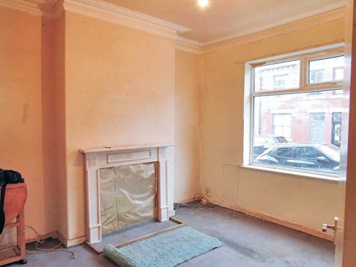 3 Bedroom Terraced House For Sale In Hill Street, Wigan, WN6