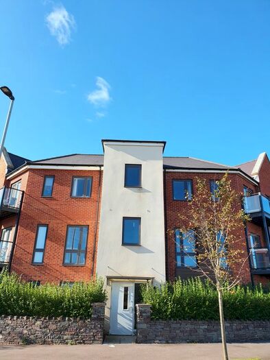 2 Bedroom Flat To Rent In 190 Jenner Boulevard, Lyde Green, Bristol BS16