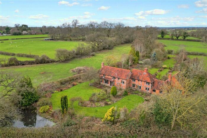 3 Bedroom Detached House For Sale In Five Ways Road, Hatton, Warwick, Warwickshire, CV35