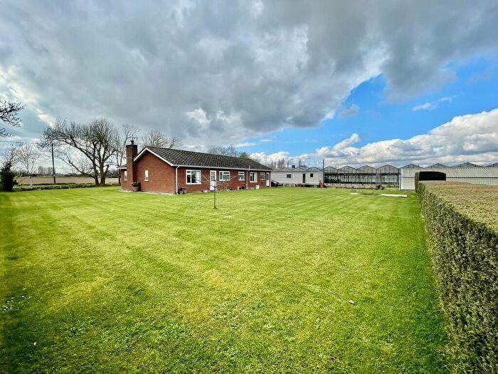 3 Bedroom Detached Bungalow For Sale In Hallgate, Gedney, PE12