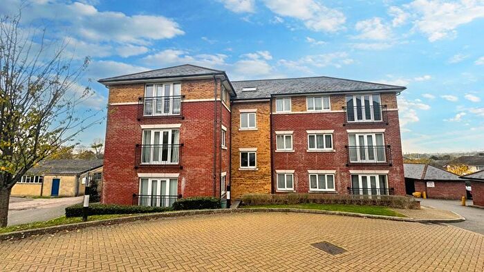 2 Bedroom Property To Rent In Ratcliffe Court, Colchester, CO4