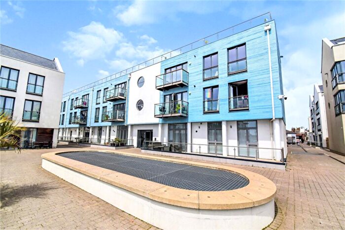 1 Bedroom Apartment To Rent In Waterside Marina, Brightlingsea, Colchester, Essex, CO7