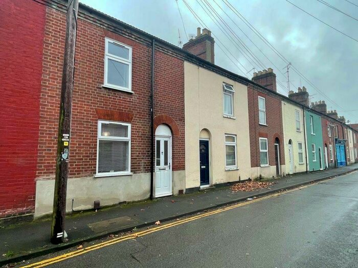 2 Bedroom Terraced House To Rent In Cowgate, Norwich, NR3