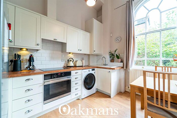2 Bedroom Apartment For Sale In Vernon Road, Birmingham, B16