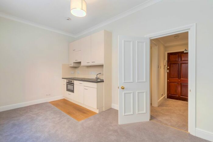 Studio To Rent In Hans Road, London, SW3