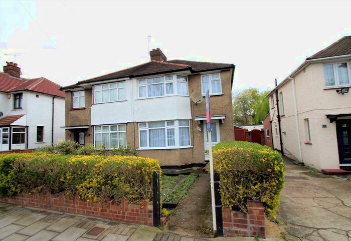 3 Bedroom Semi-Detached House To Rent In Welbeck Road, Harrow, HA2