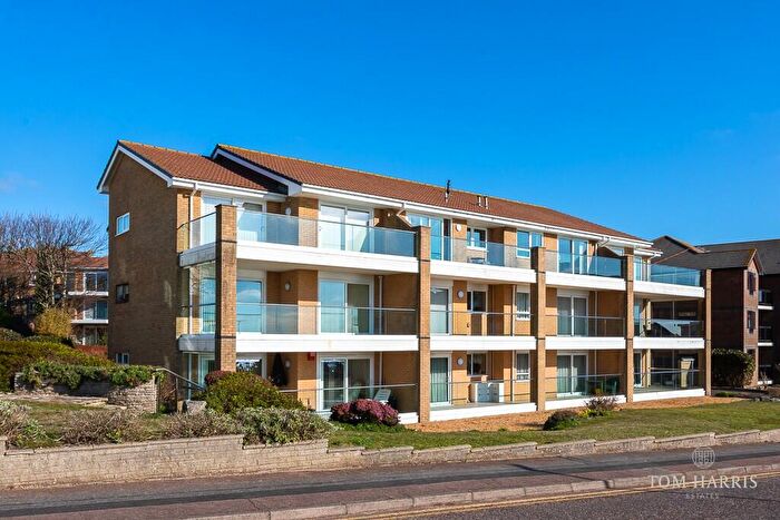 2 Bedroom Apartment For Sale In St. Catherines Road, Bournemouth, Dorset, BH6