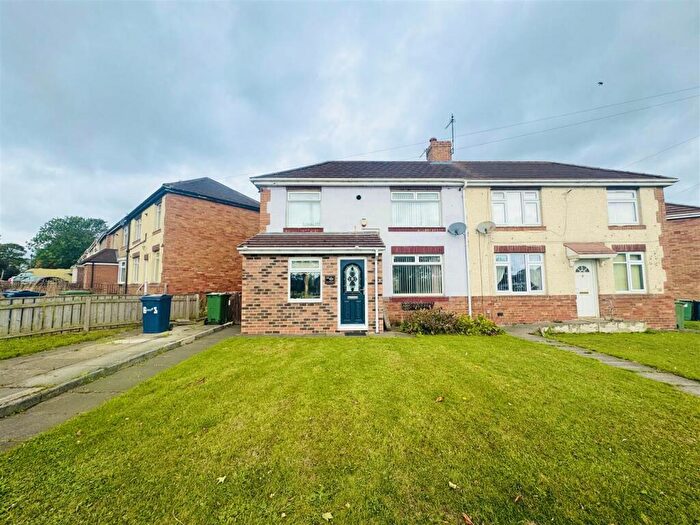 2 Bedroom House For Sale In Avon Crescent, Chilton Moor, Houghton Le Spring, DH4