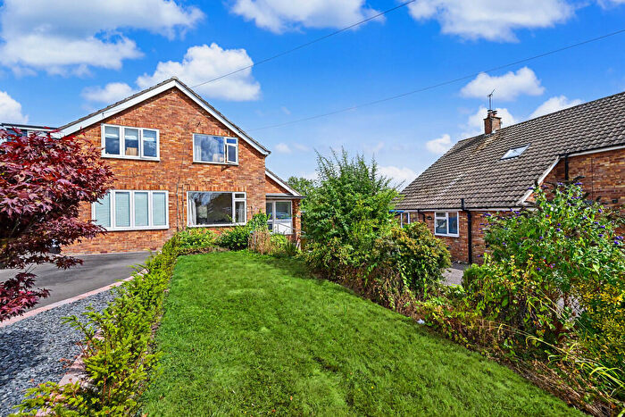 2 Bedroom Semi-Detached House For Sale In Castle Mound, Barby, CV23