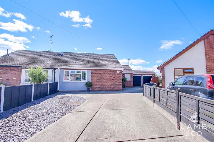 3 Bedroom Semi-Detached Bungalow For Sale In Feverills Road, Little Clacton, Clacton-On-Sea, CO16