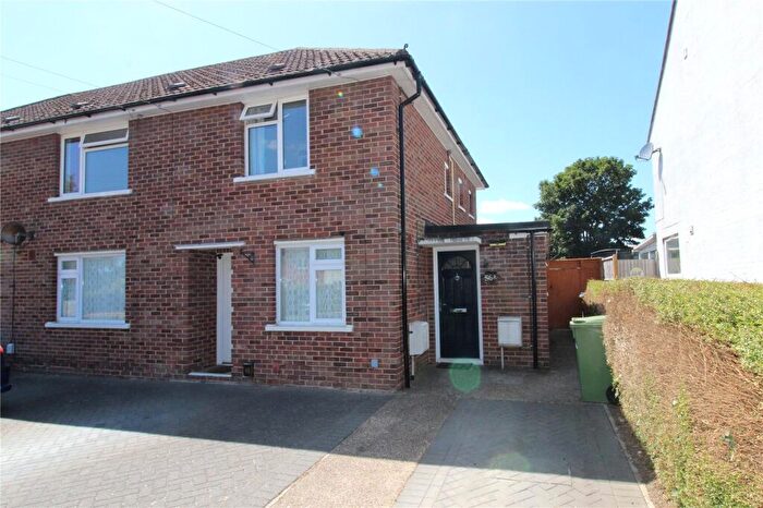 2 Bedroom Maisonette For Sale In Hillson Drive, Fareham, Hampshire, PO15