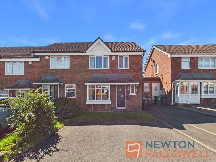 3 Bedroom End Terrace House For Sale In Walkers Fold, Willenhall, WV12