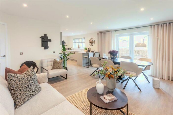5 Bedroom Detached House For Sale In Bradshaw Lane, Edinburgh, EH12