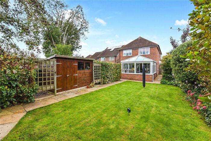 4 Bedroom Detached House For Sale In Pine Close, Westergate, Chichester, West Sussex, PO20