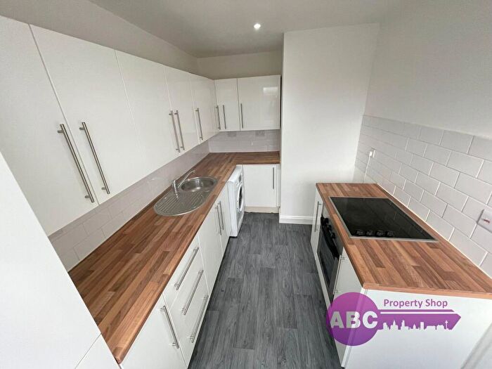 1 Bedroom Flat To Rent In Childwall Court, Rivacre, Ellesmere Port, CH66