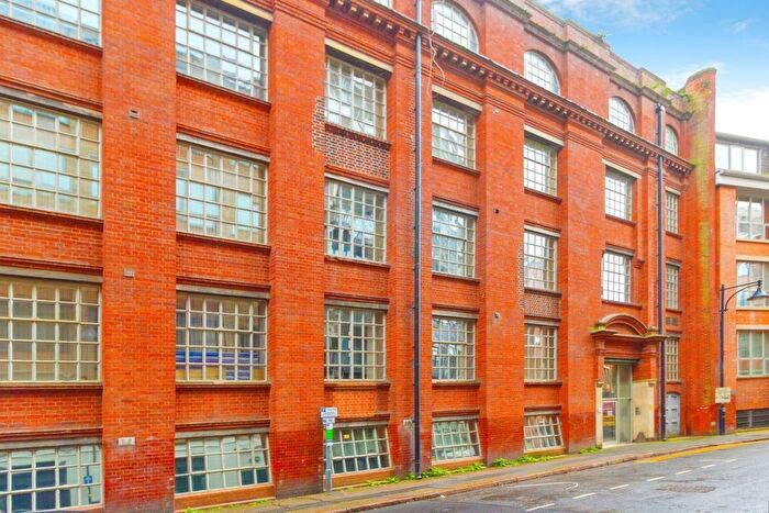 3 Bedroom Flat For Sale In Wimbledon Street, Leicester, Leicestershire, LE1