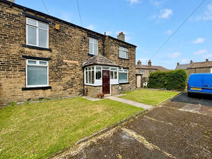 2 Bedroom Semi Detached House For Sale In Nelson Street, Queensbury, Bradford, BD13
