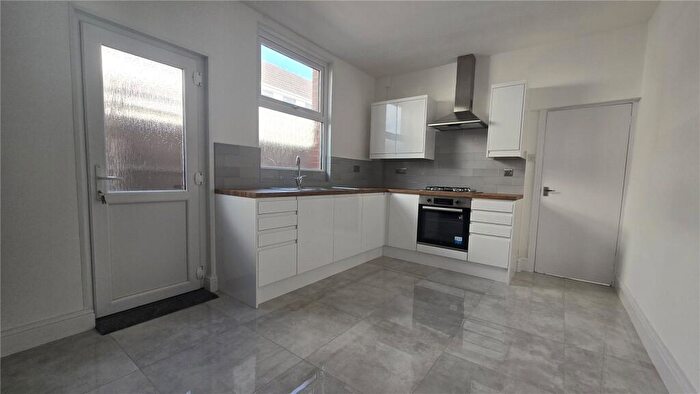 2 Bedroom Semi-Detached House For Sale In Wilsons Lane, Longford, Coventry, West Midlands, CV6