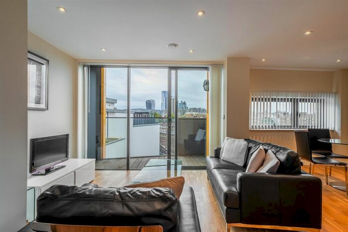 1 Bedroom Flat To Rent In Arc Hous, Maltby Street, Tower Bridge, London, SE1