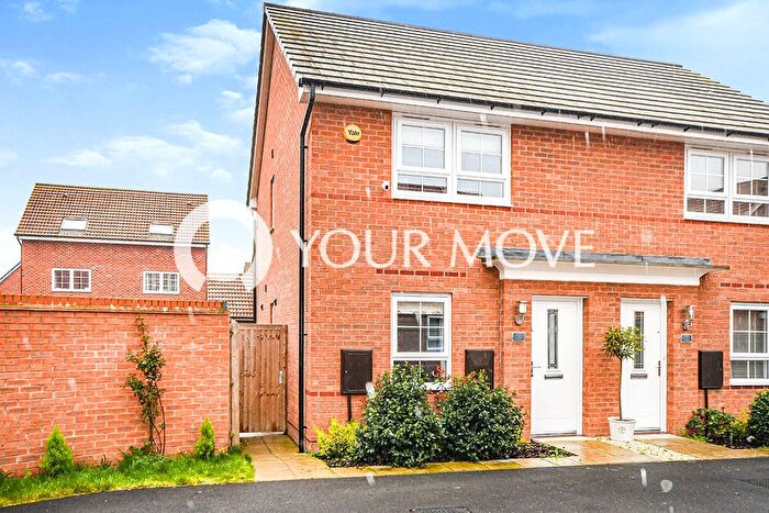 2 Bedroom Semi-Detached House For Sale In Pius Avenue, North Hykeham, Lincoln, Lincolnshire, LN6