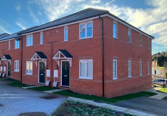 1 Bedroom Duplex To Rent In Deakins Court, Mansfield, Nottinghamshire, NG18